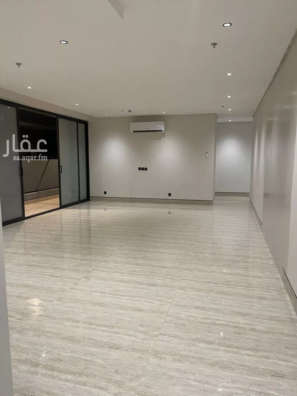 شقة 3 غرف في ضاحية الملك فهد 4