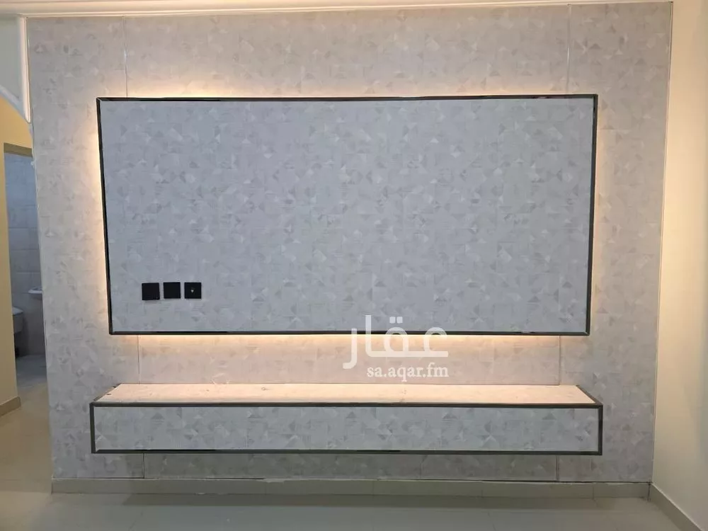 شقة 4 غرف في النور 5