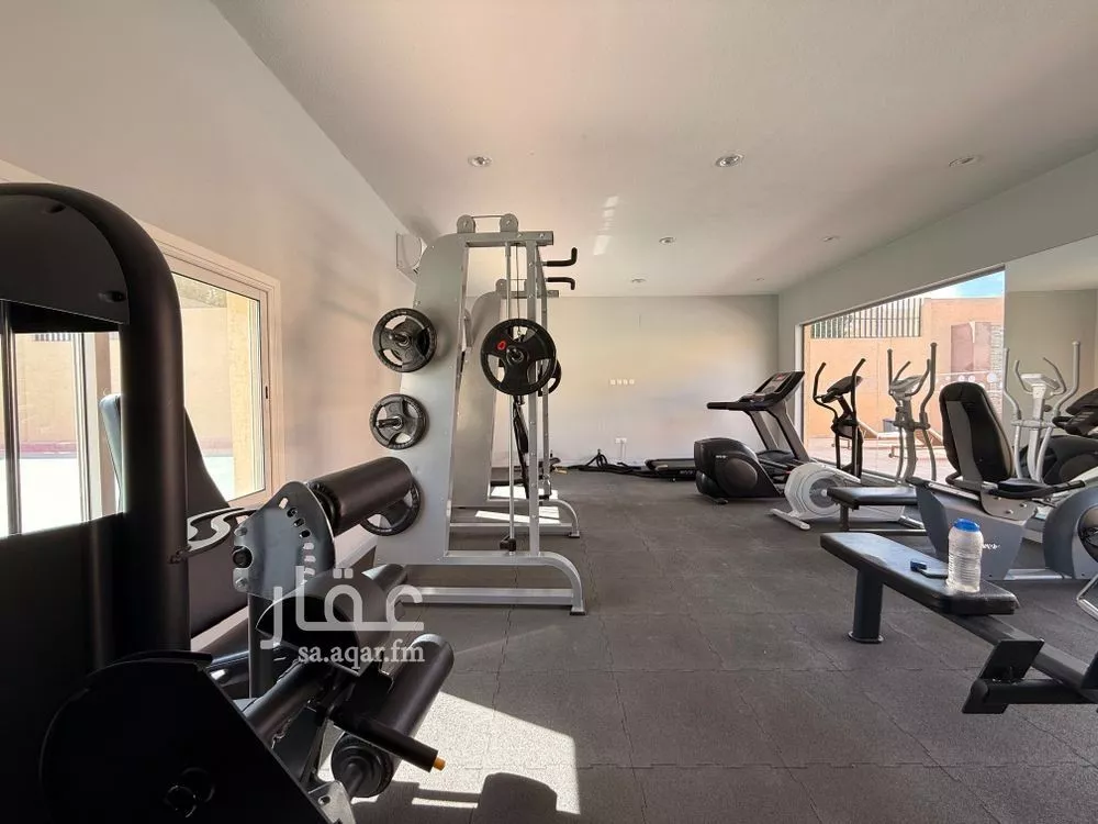 فيلا 3 غرف في النخيل 24