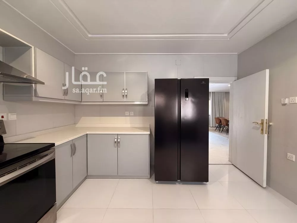 فيلا 3 غرف في النخيل 9