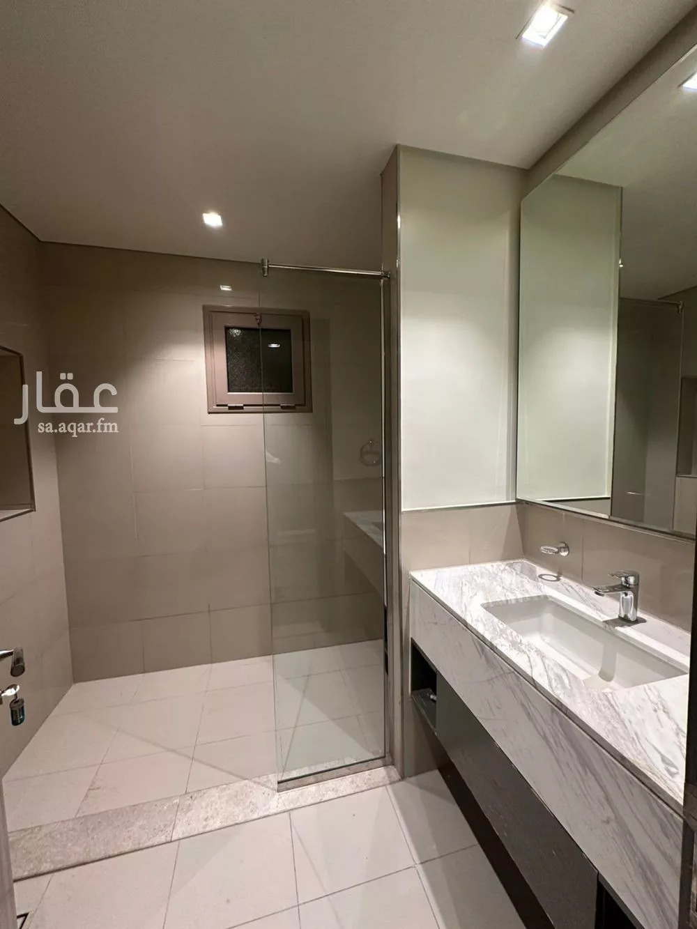 فيلا 4 غرف في المونسية 18