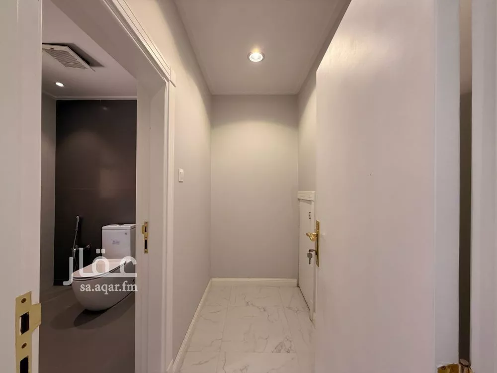 فيلا 3 غرف في النخيل 13