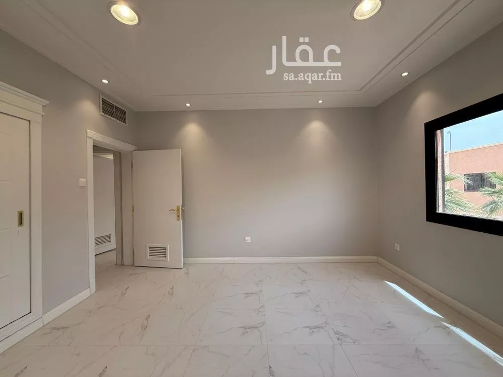 فيلا 3 غرف في النخيل 18