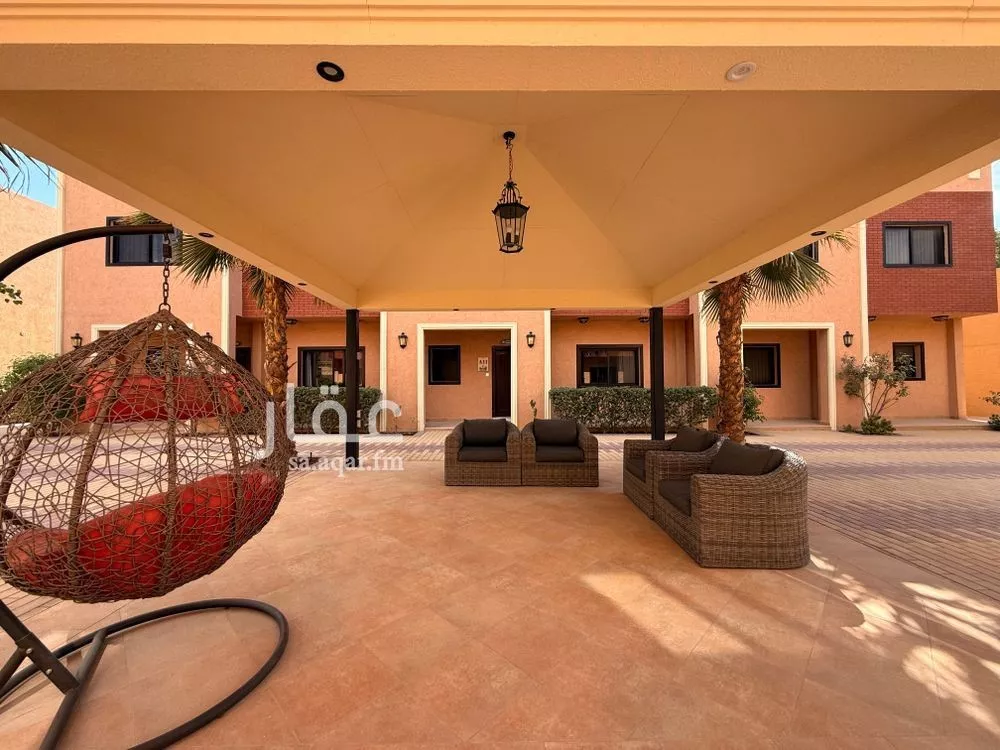 فيلا 3 غرف في النخيل 6