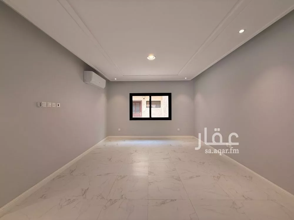 فيلا 3 غرف في النخيل 9