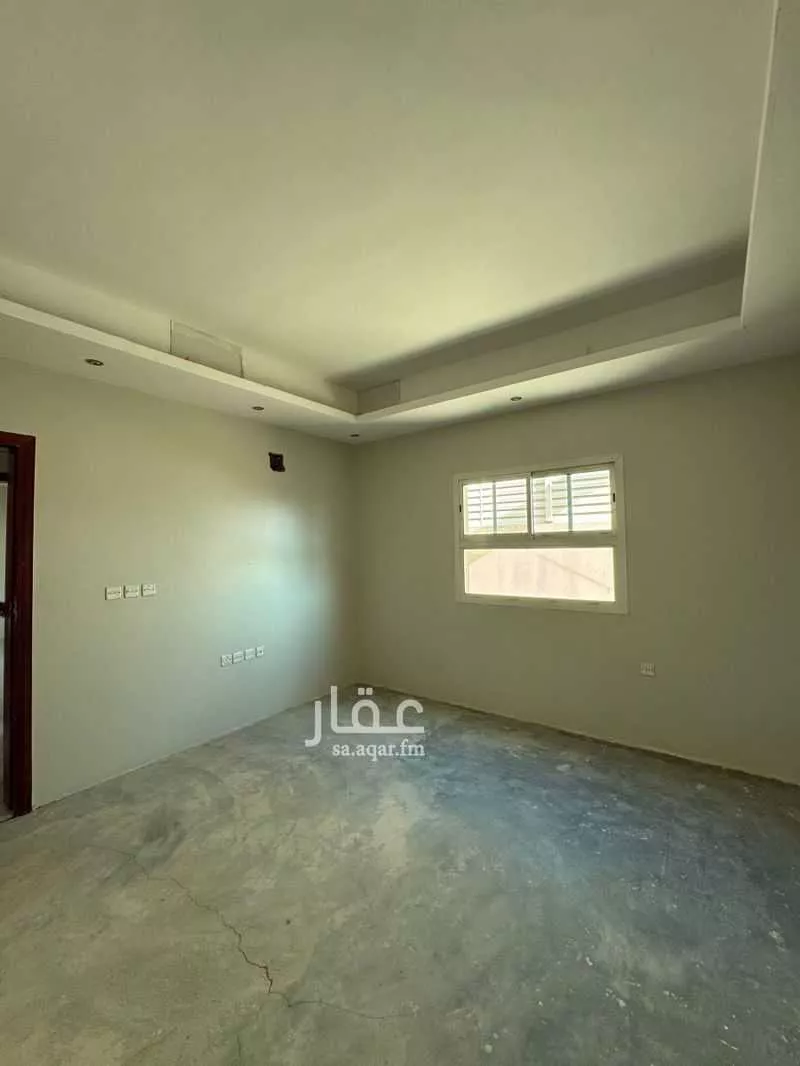 شقة 5 غرف في النخيل 15