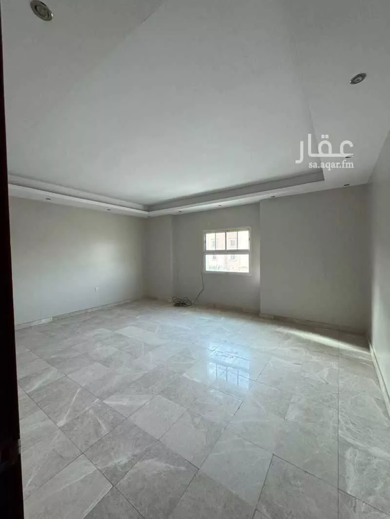 شقة 5 غرف في النخيل 6