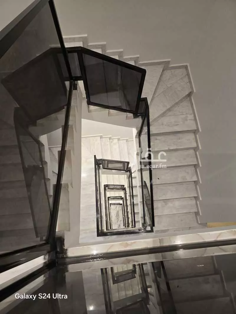 شقة 5 غرف في السلام 4