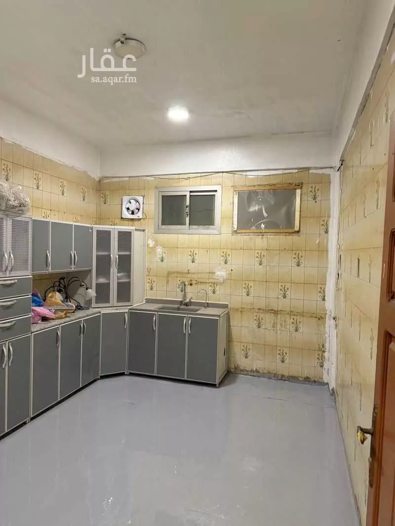 شقة 2 غرف في القادسية 5