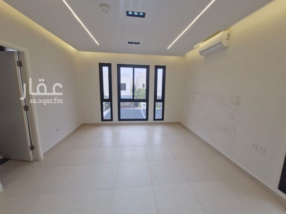 4 bedroom villa in Sidrah, Riyadh 19