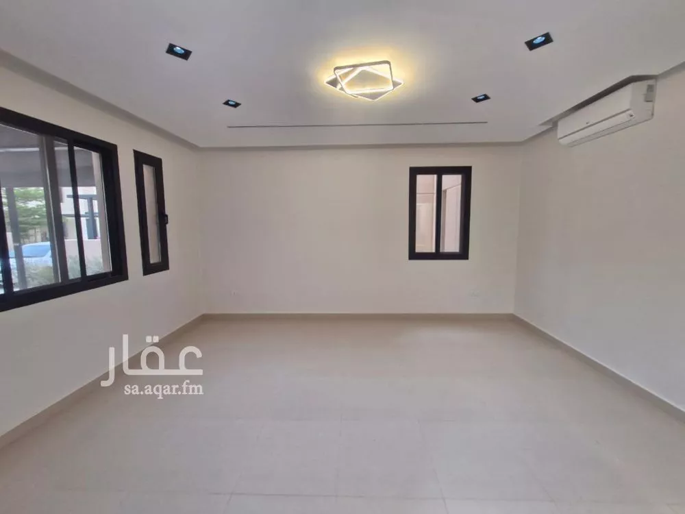 فيلا 4 غرف في سدرة 9