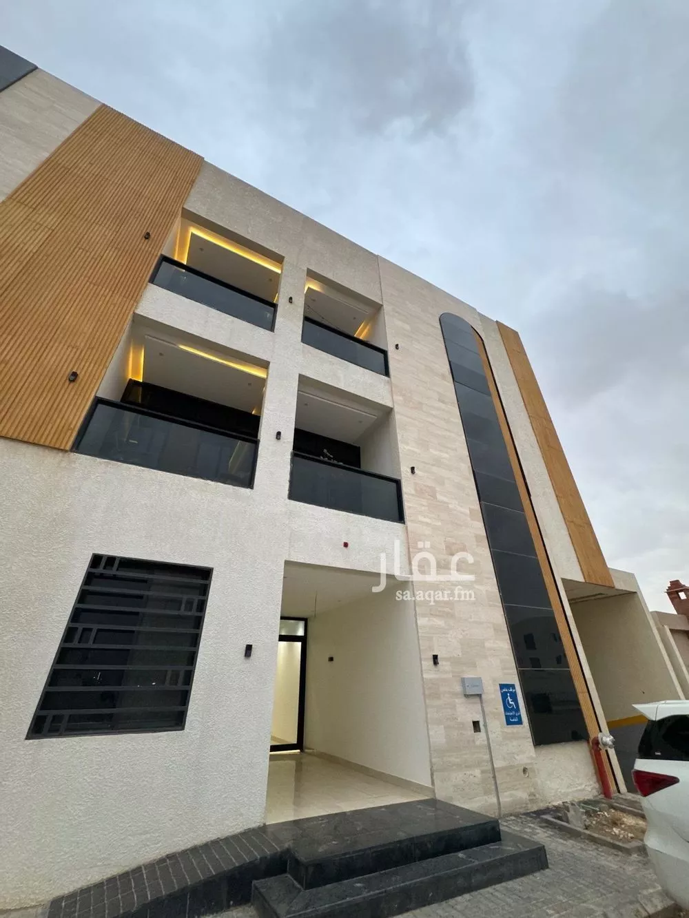 شقة 4 غرف في المهدية 12