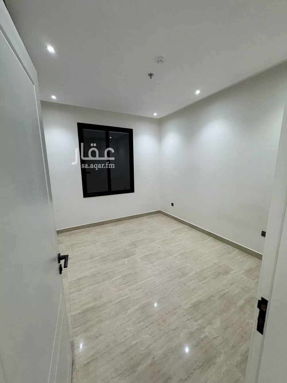 شقة 4 غرف في المهدية 4