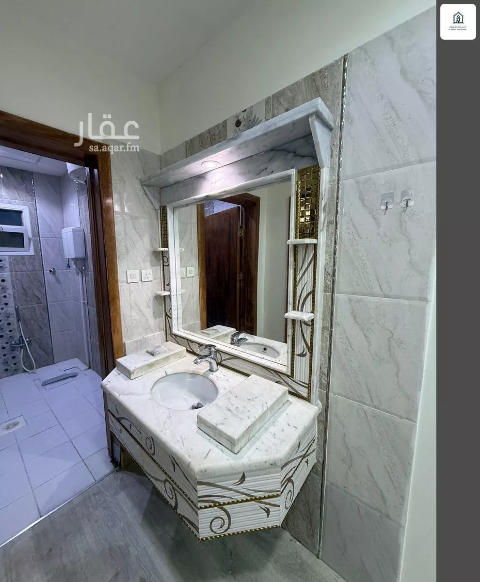 شقة 5 غرف في ظهرة لبن 6