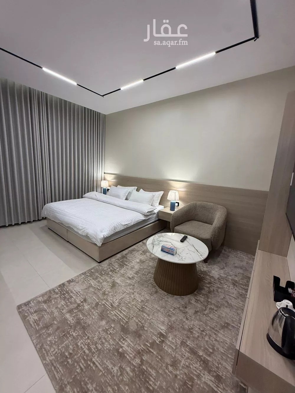 شقة 1 غرف في العقيق 7