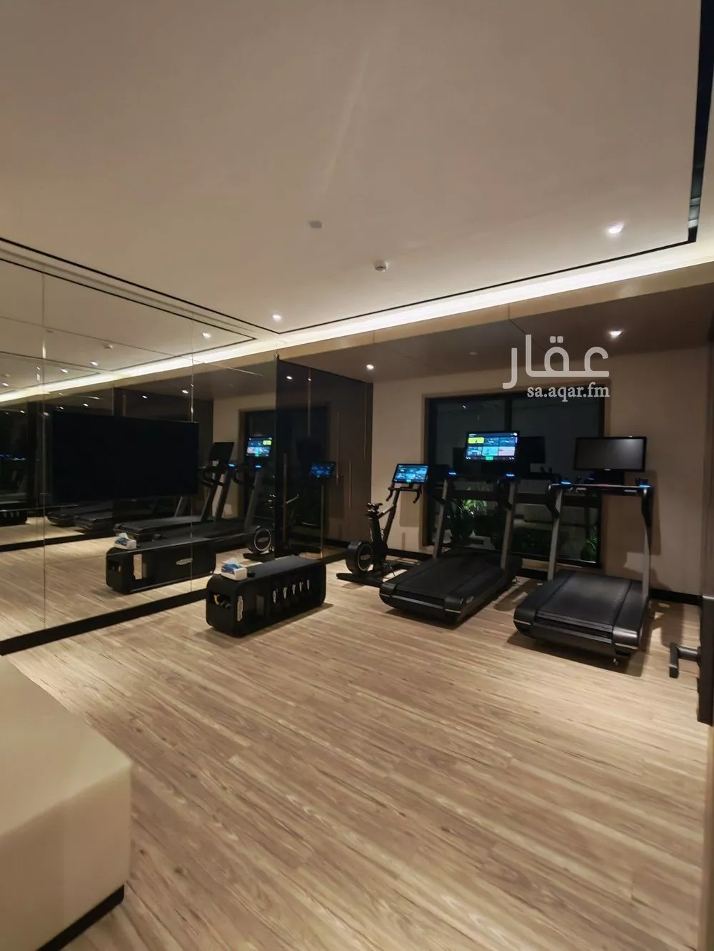 4 bedroom floor in Al Aridh 4