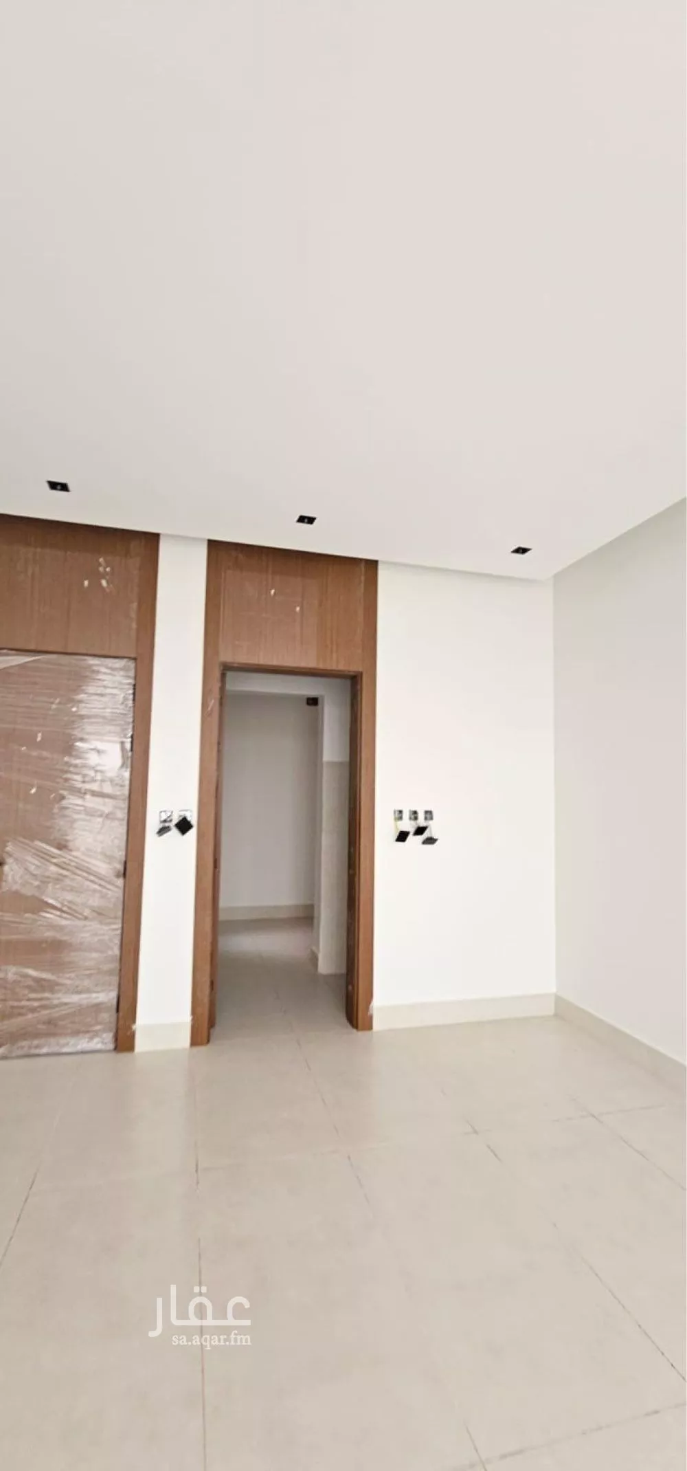 فيلا 4 غرف في العارض 16