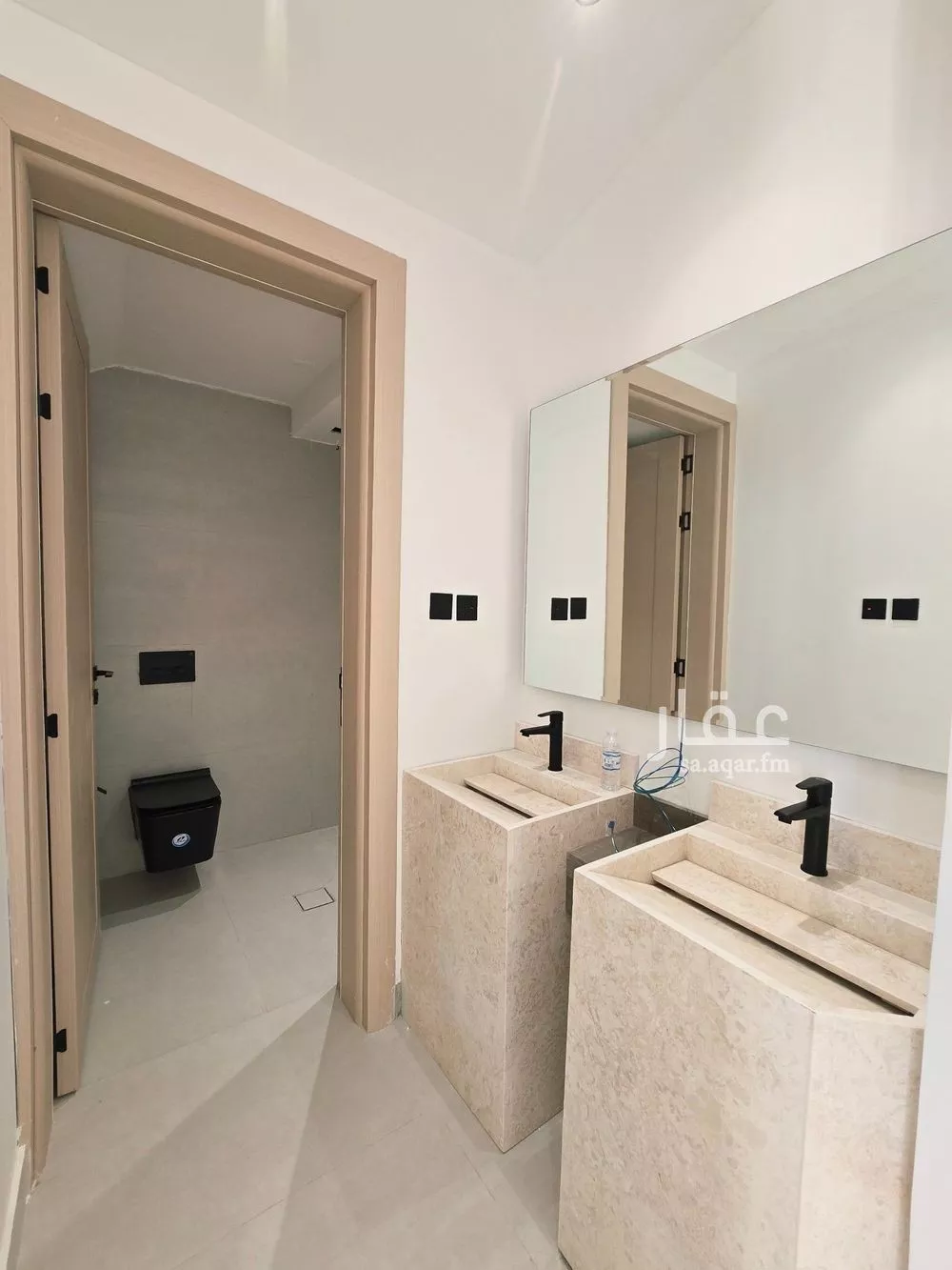 فيلا 6 غرف في النرجس 4