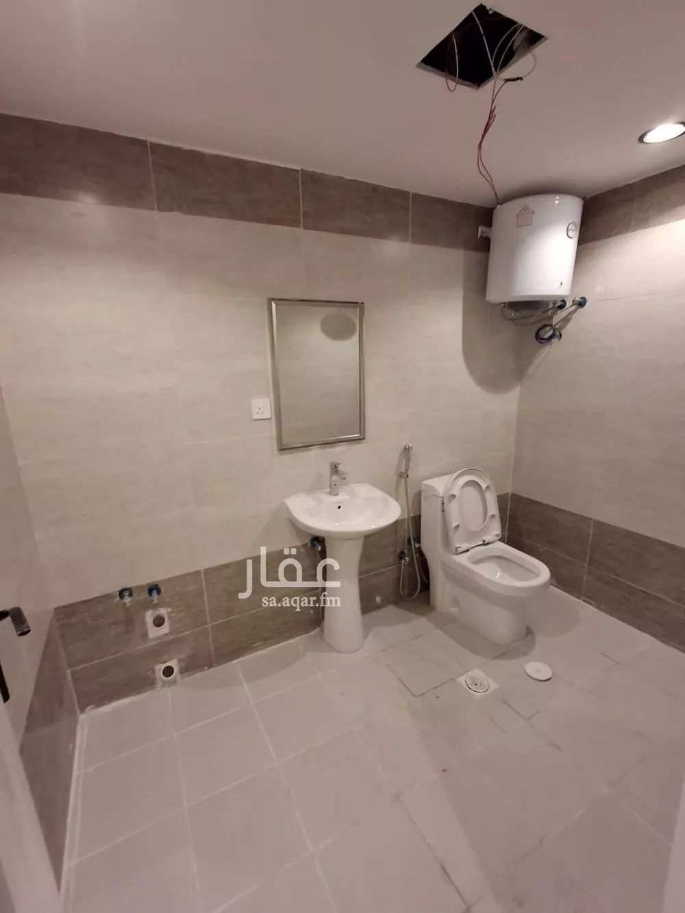 شقة 1 غرف في العليا 3