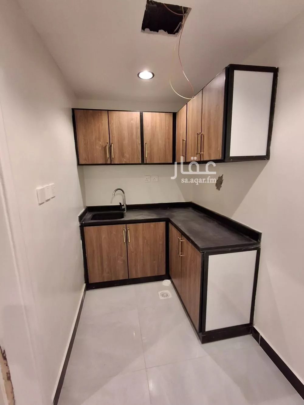 شقة 1 غرف في العليا 4