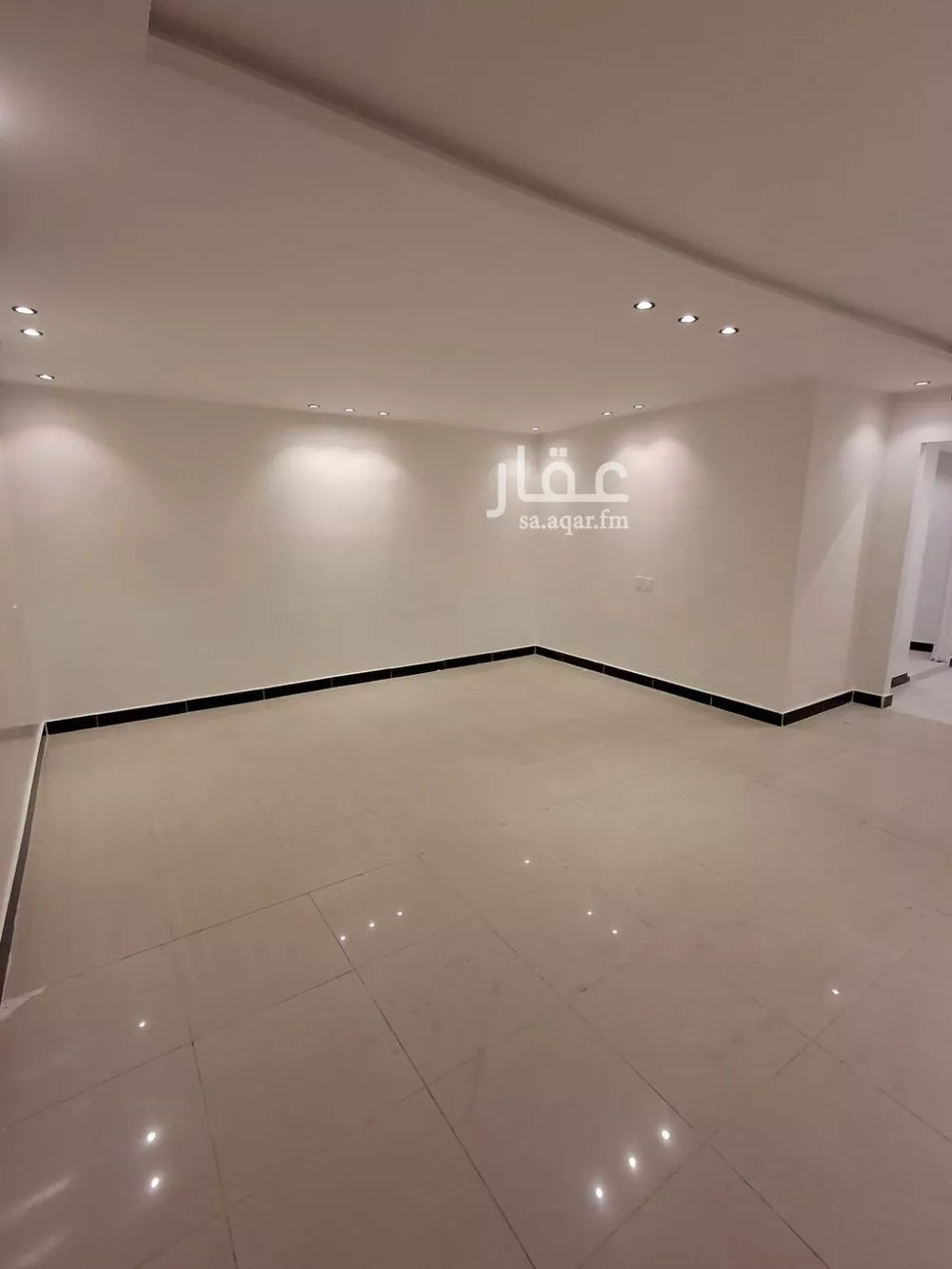 شقة 1 غرف في العليا 9