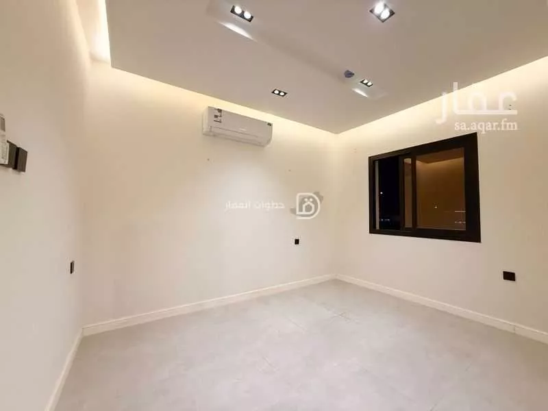 فيلا 6 غرف في العارض 11