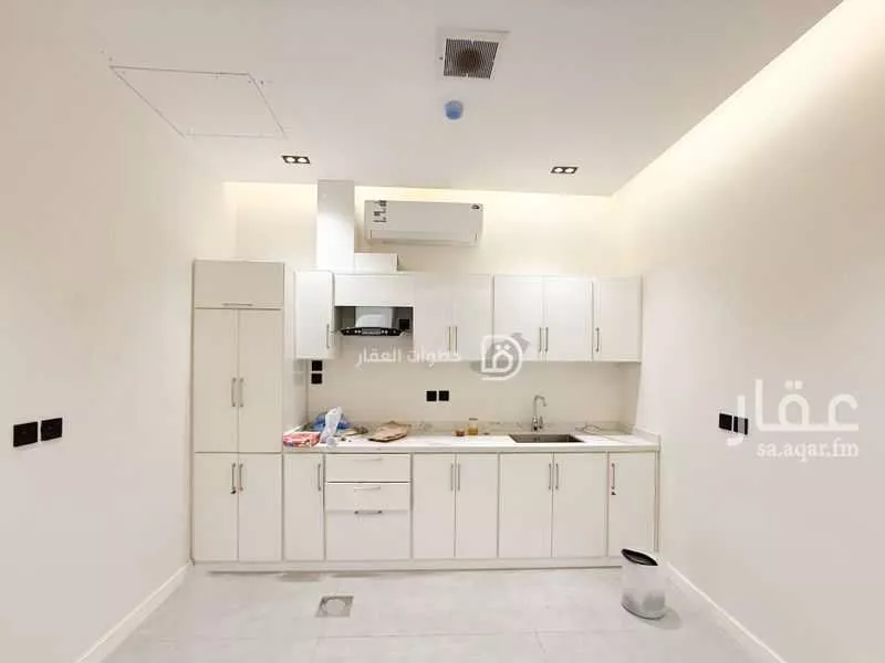 فيلا 6 غرف في العارض 15