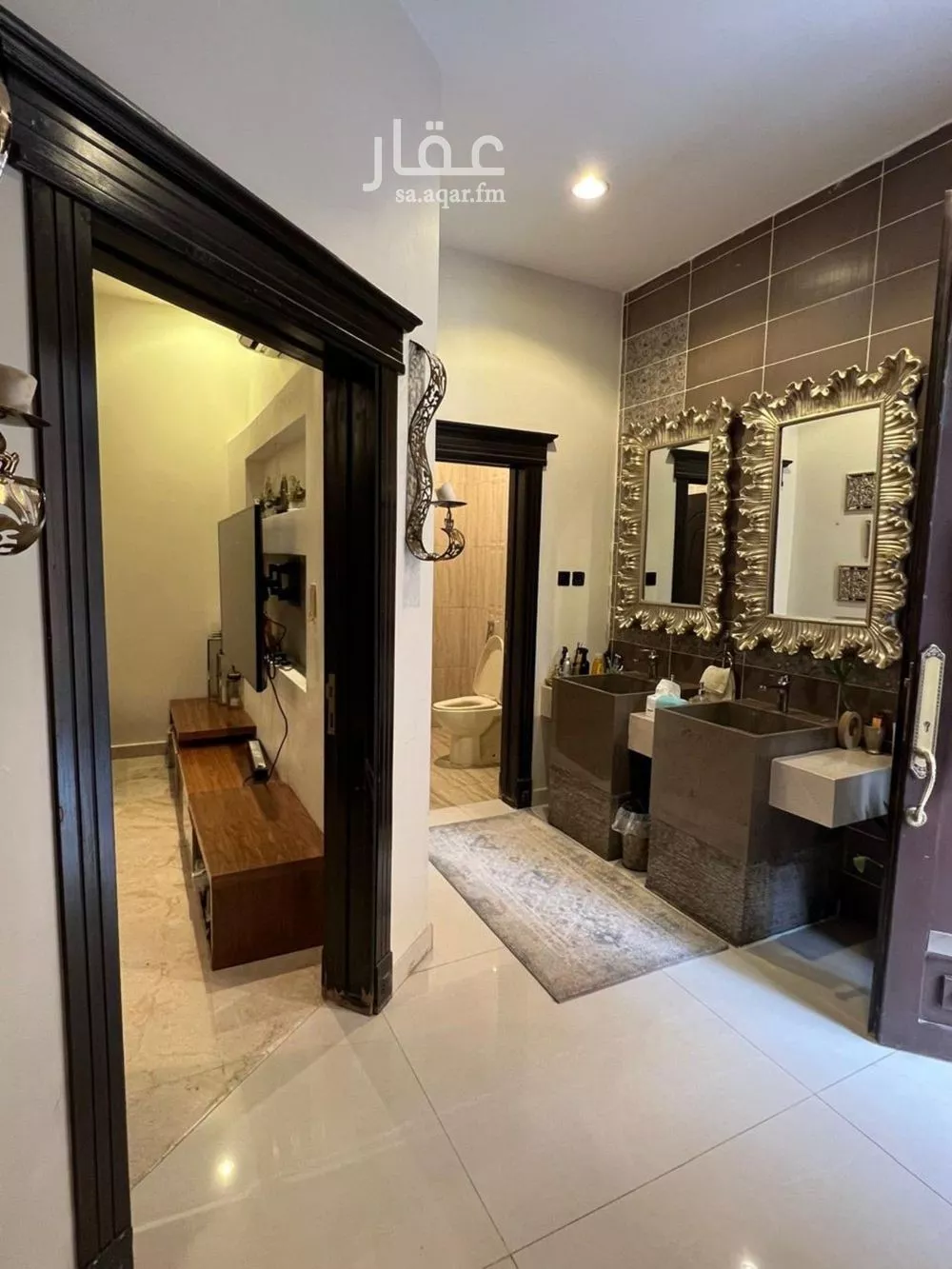 فيلا 9 غرف في الياسمين 12