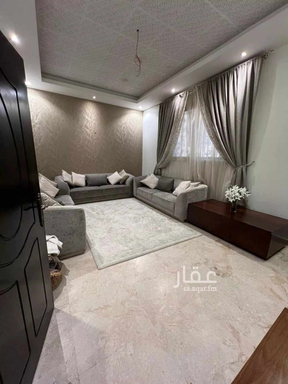 فيلا 9 غرف في الياسمين 6