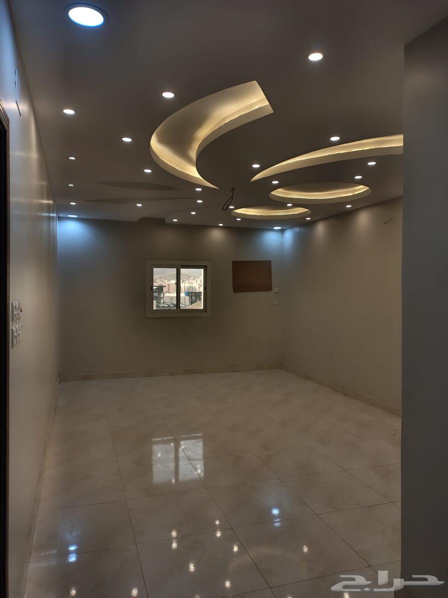 شقة 4 غرف في البحيرات 3