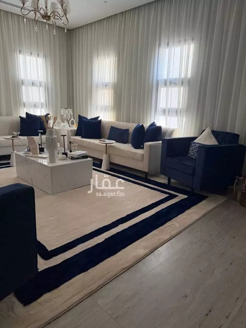 فيلا 4 غرف في العارض 2