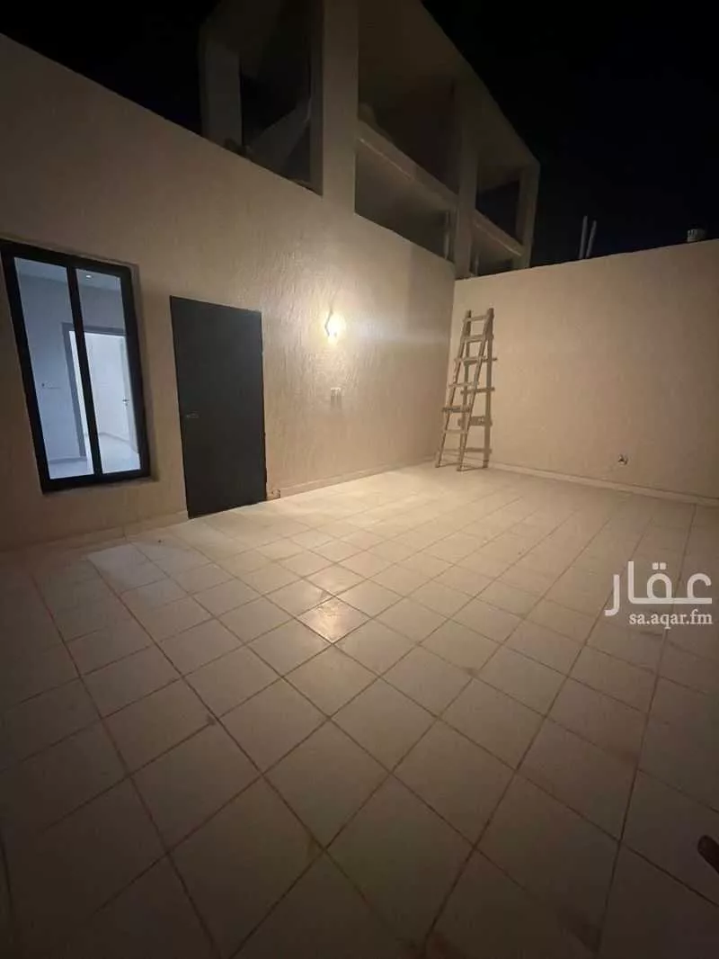 فيلا 5 غرف في عكاظ 13