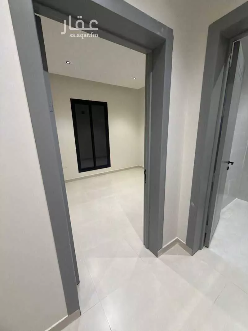 فيلا 5 غرف في عكاظ 15