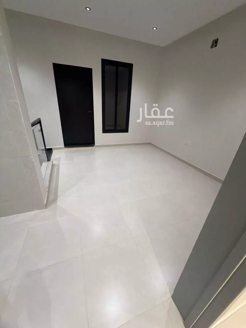 فيلا 5 غرف في عكاظ 16