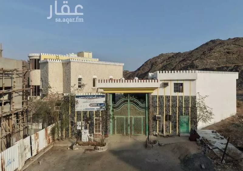 20 bedroom villa in Al Awali 2