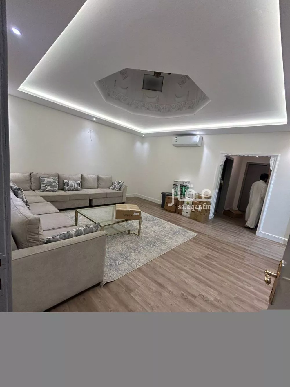 3 bedroom floor in Al Yarmouk 2