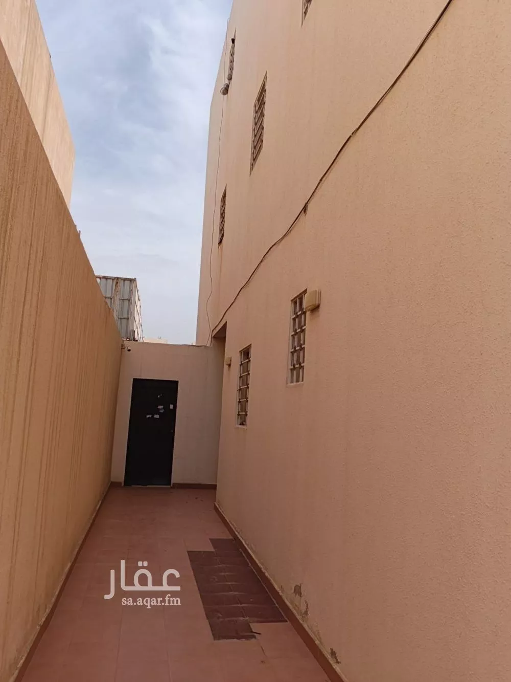 شقة 3 غرف في السعادة 3