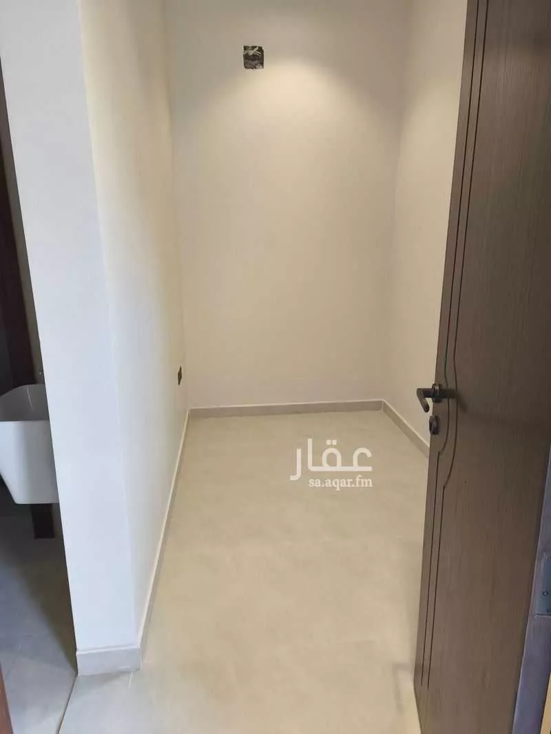 فيلا 4 غرف في الصفا 30