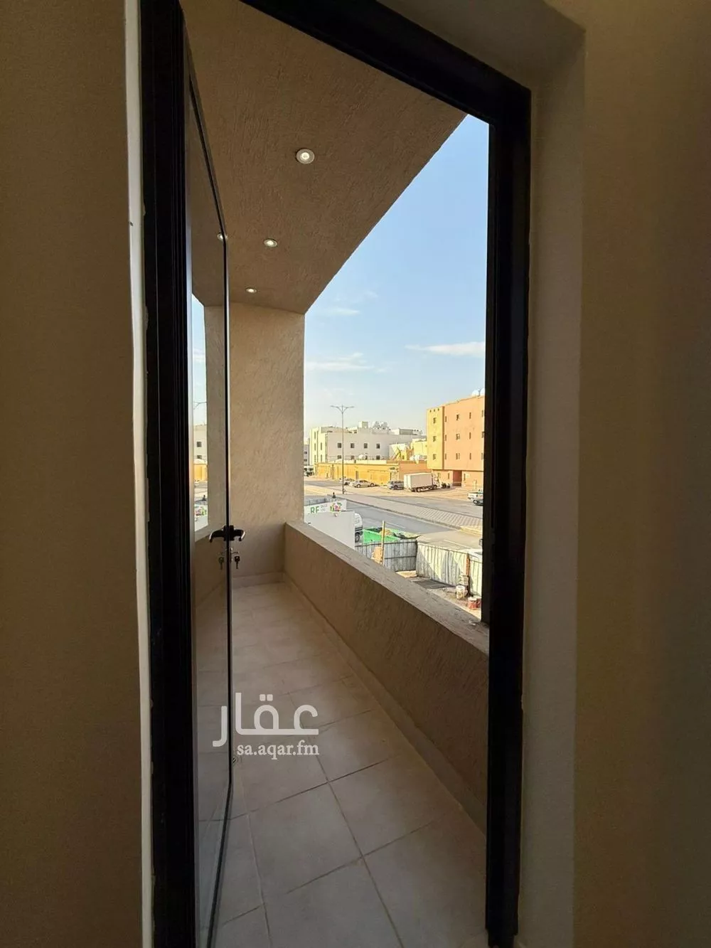 588 sqm building in Al Munsiyah 5