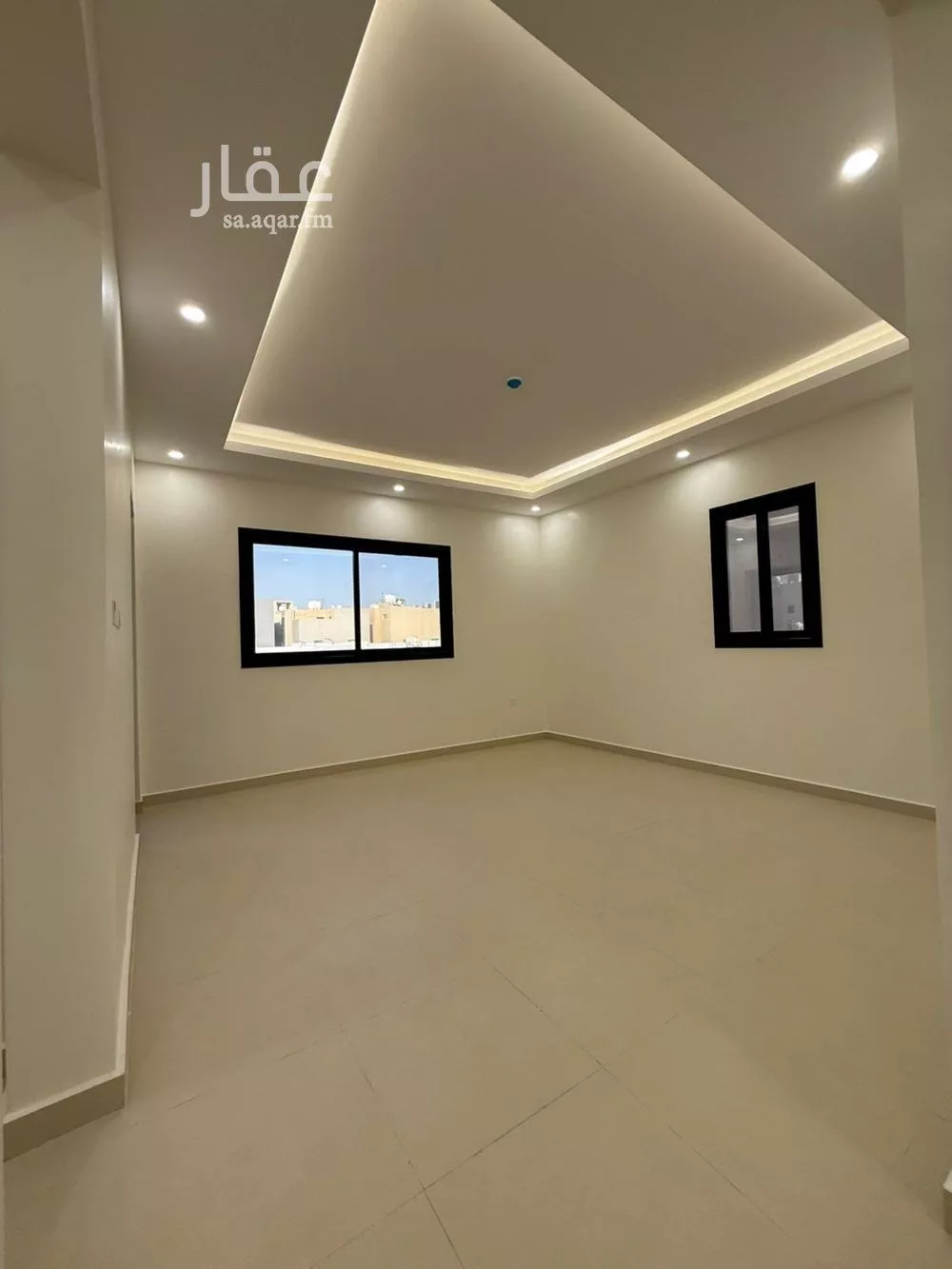588 sqm building in Al Munsiyah 10