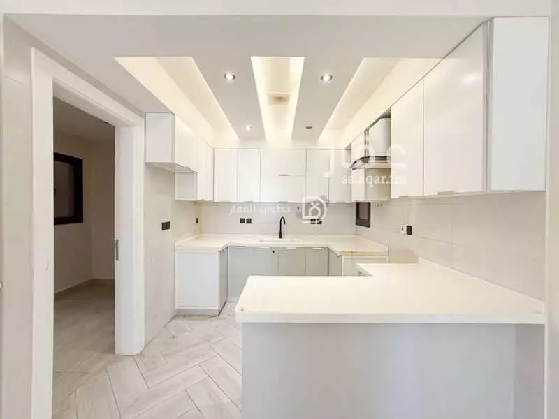 عمارة 625 م² في المنار 5