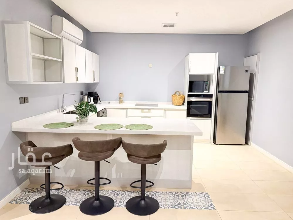 3 bedroom apartment in Qurtubah 7