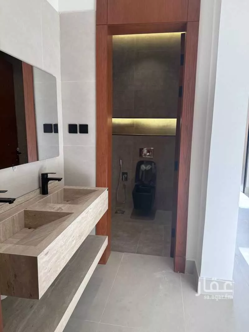 فيلا 7 غرف في الشفا 13