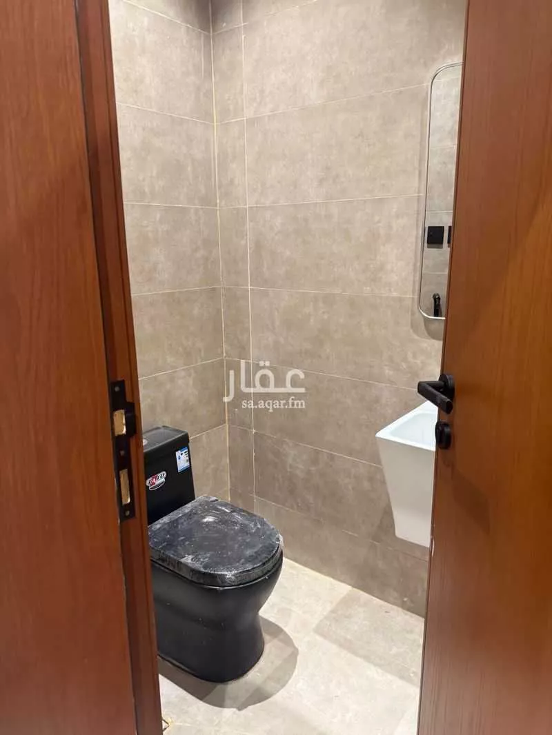 فيلا 7 غرف في الشفا 25