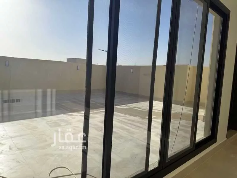 فيلا 7 غرف في الشفا 27