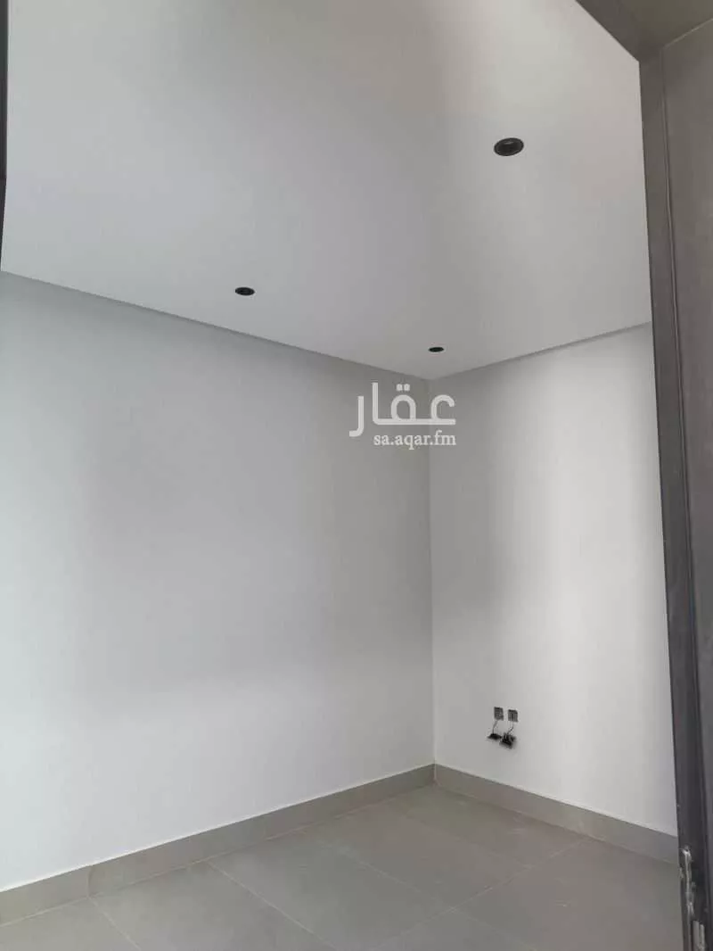 فيلا 7 غرف في الشفا 4