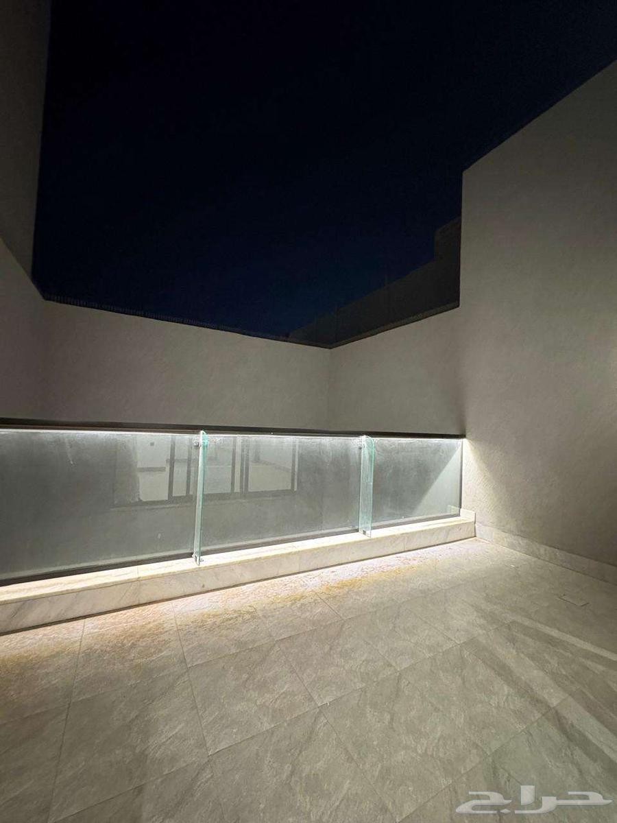 فيلا 5 غرف في مذينب 12