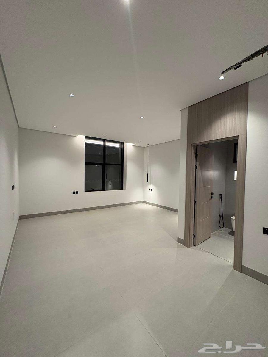 فيلا 5 غرف في مذينب 15