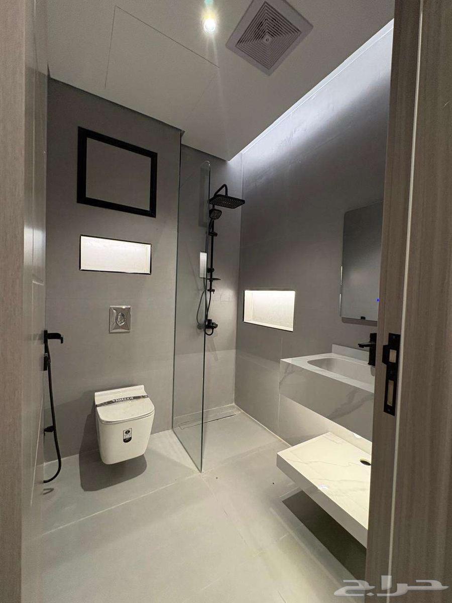 فيلا 5 غرف في مذينب 16