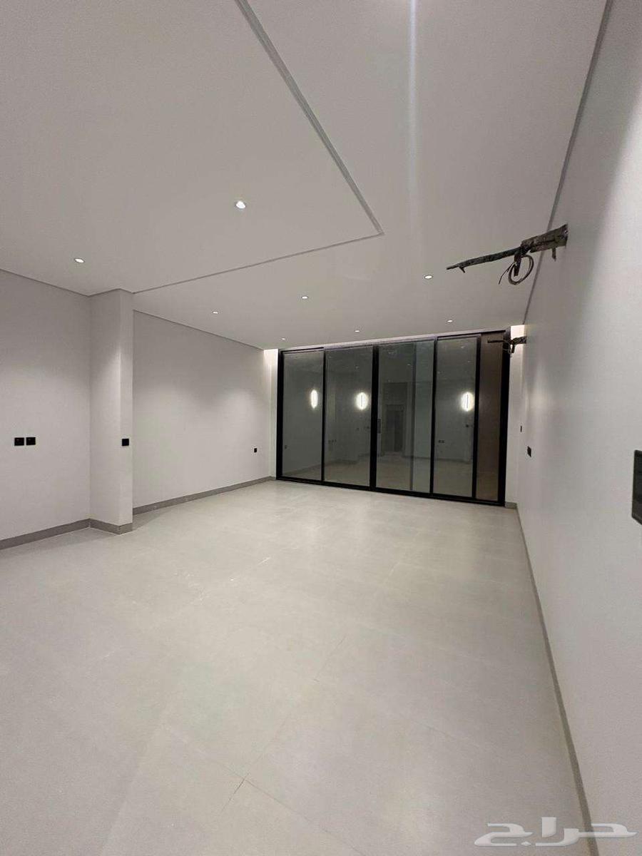 فيلا 5 غرف في مذينب 25